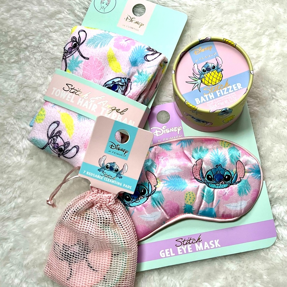 Disney at Primark Stitch & Angel Self Care Accessories